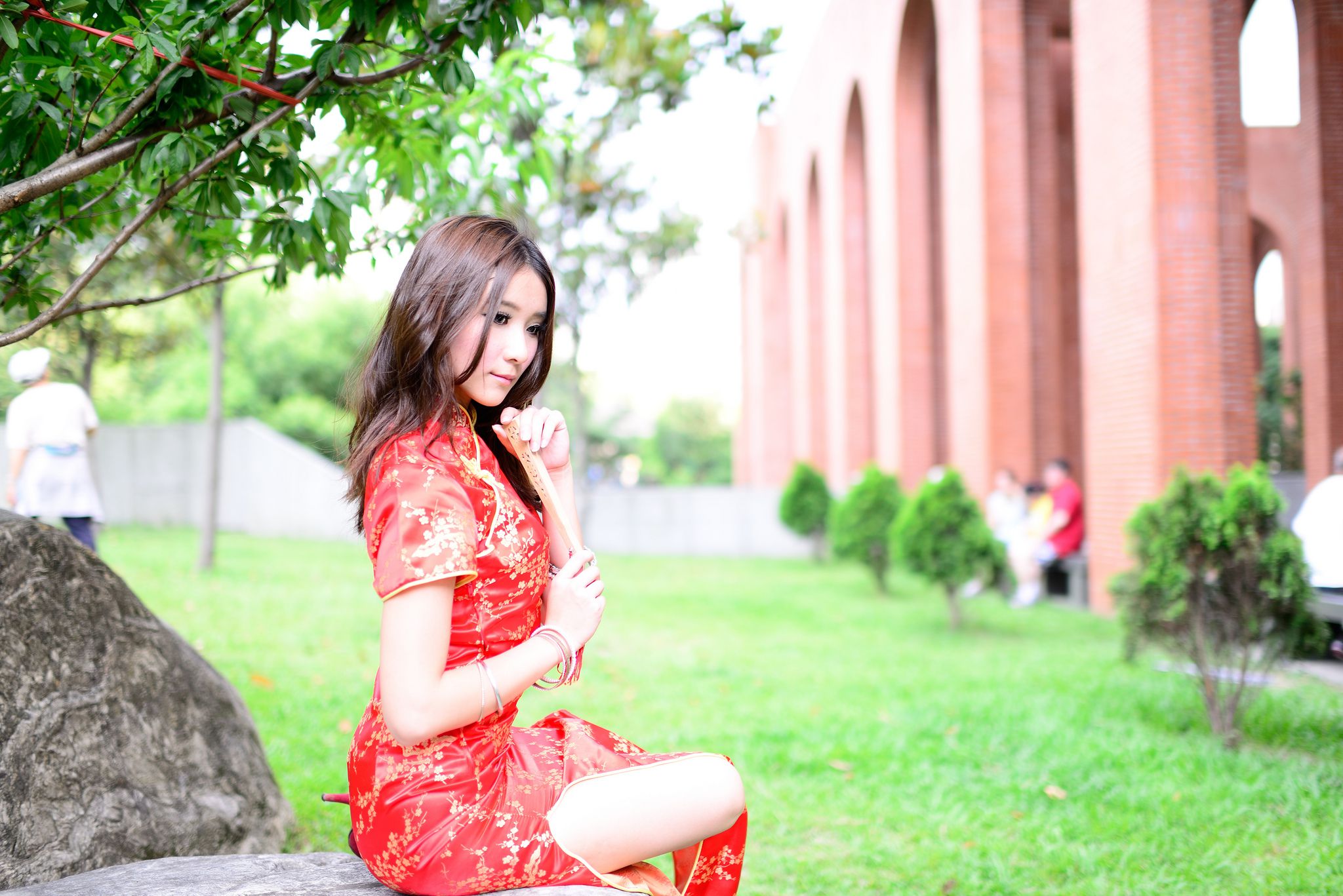 Cheongsam. Black cheongsam. Модели тайванки. Девушка в Чонсаме.